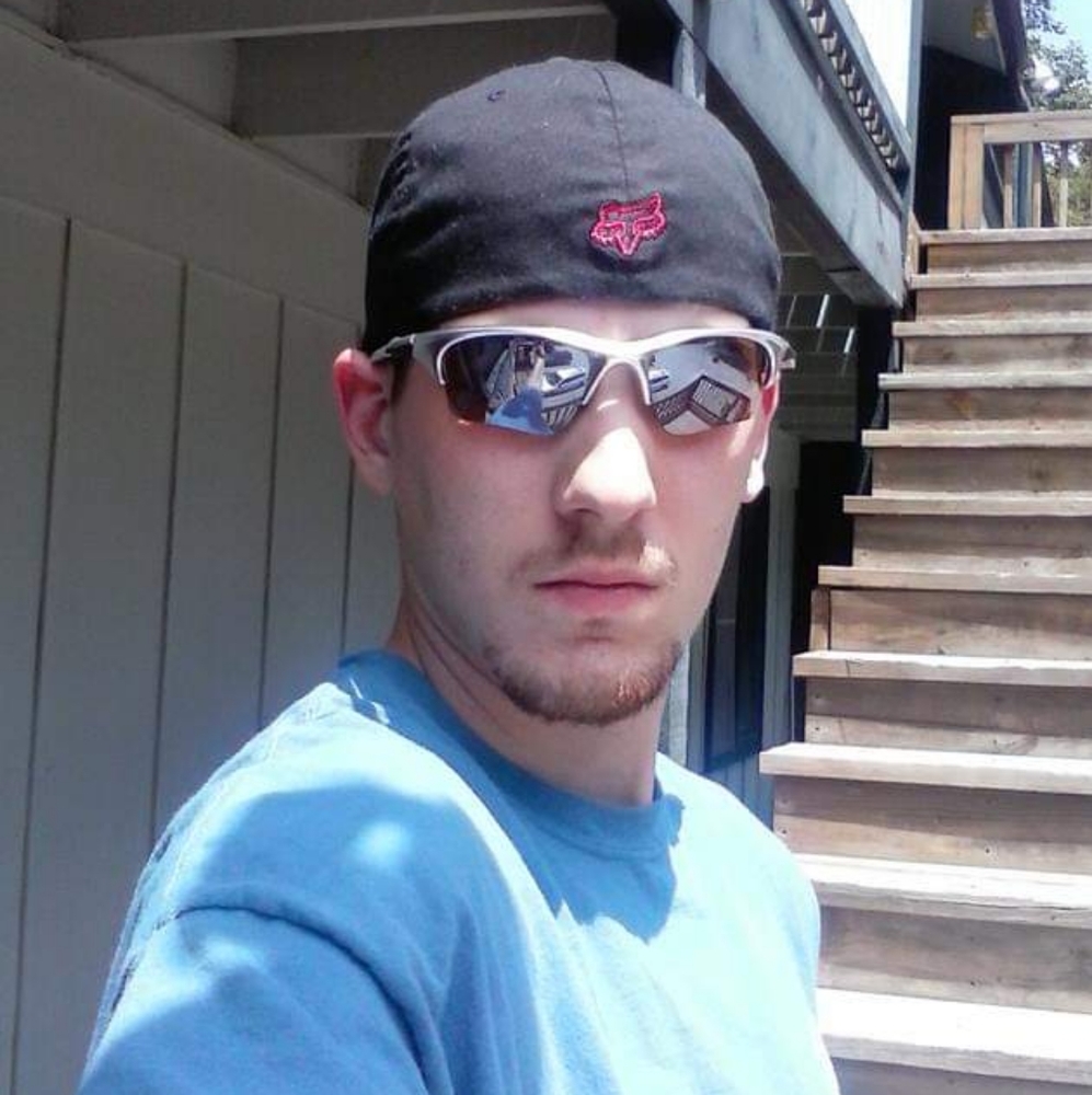 Posher Profile - Picture 3 of 4